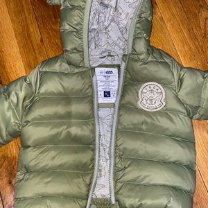 Yoda baby gap jacket size 12-18 months